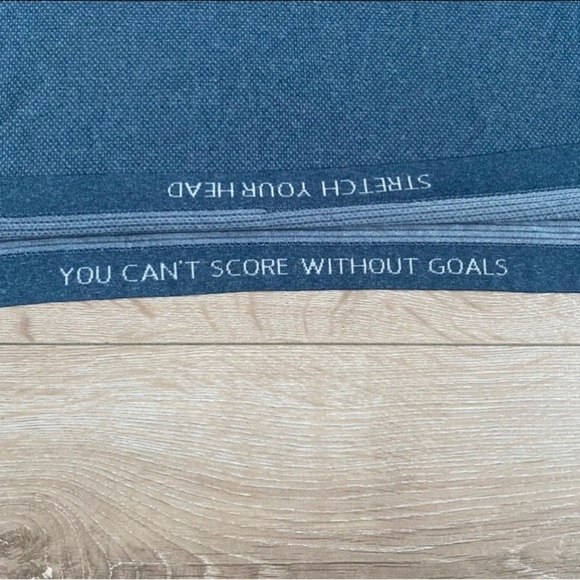 Lululemon Metal Vent Tech Long Sleeve base layer  Iron Blue size large - Picture 9 of 11